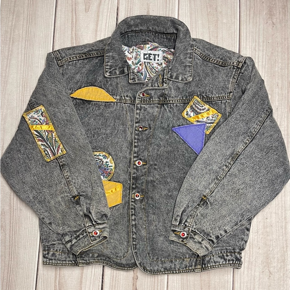 Vintage GET! Womens Medium Acid Wash Faded Black Denim Patchwork Jean Jacket